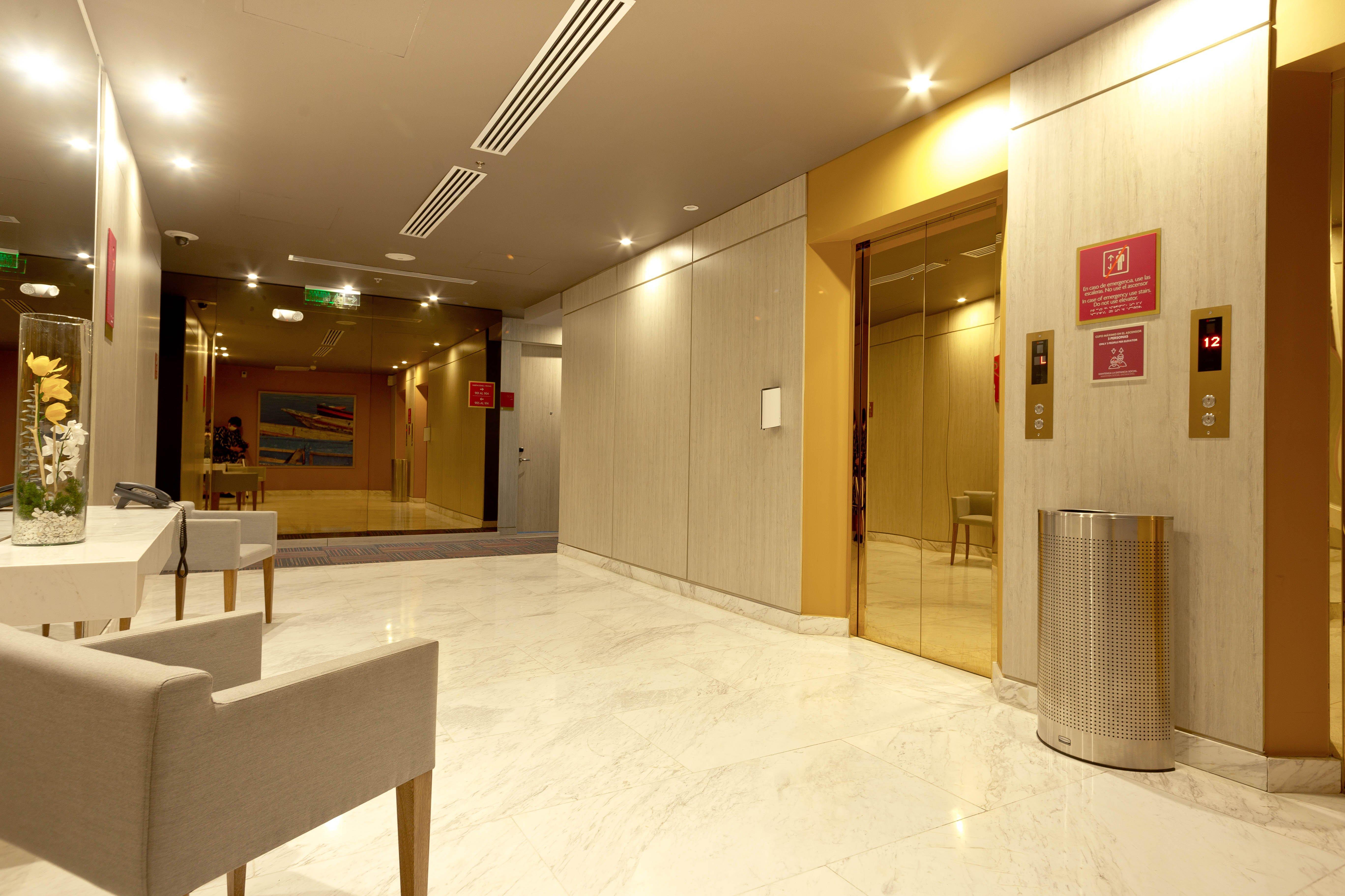 Crowne Plaza Barranquilla By Ihg Hotel Buitenkant foto